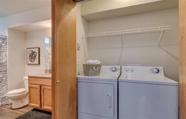 Canyon Bluffs Apartments in Spokane, WA