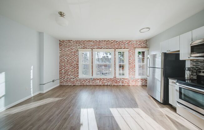 1 bed, 1 bath, 540 sqft, $1,595, Unit 101