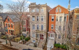 2318 N. Southport