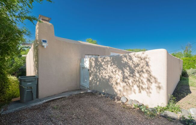 516 HILLSIDE AVE.