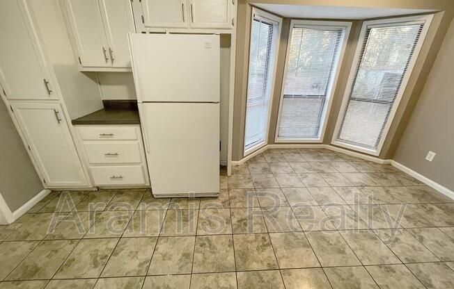 9032 GARDENER DR