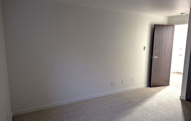 1 bed, 1 bath, 610 sqft, $1,695, Unit A207