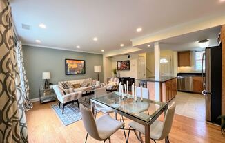 218 Independence Dr