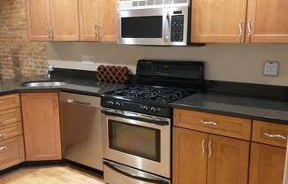 10 1/2 HANCOCK ST