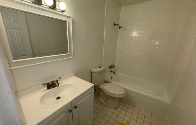 3810 SW 60 Ave Davie, FL 33314