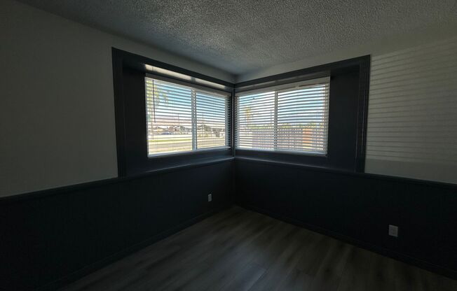 2 beds, 1 bath, $2,100