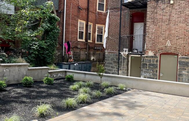3 beds, 1 bath, 1,400 sqft, $1,575, Unit 4530-C17