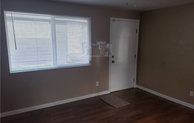 2 beds, 1 bath, 650 sqft, $1,395, Unit Unit 1