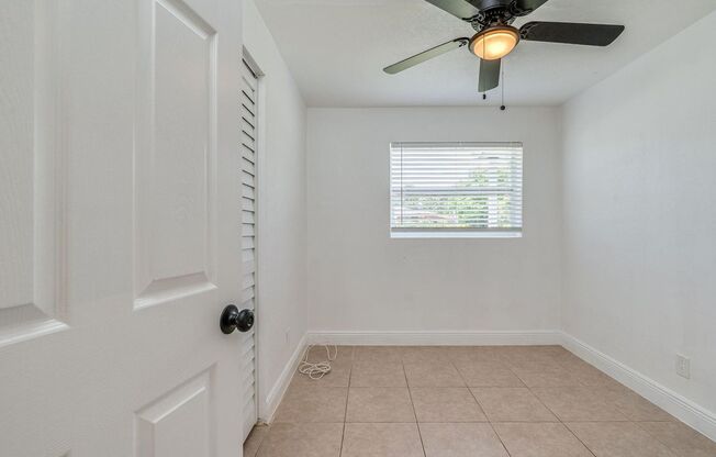 5615 SIMMS ST HOLLYWOOD, FL 33021