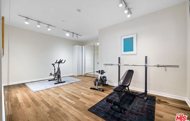 2 beds, 2 baths, 1,930 sqft, $6,000, Unit 1710