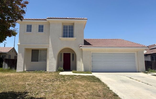 4 Bedroom with NEW Carpet & Paint
