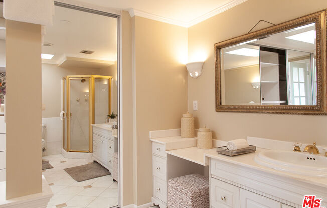 4804 La Villa Marina