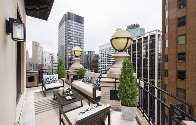 1 bed, 1 bath, $6,100, Unit 25E