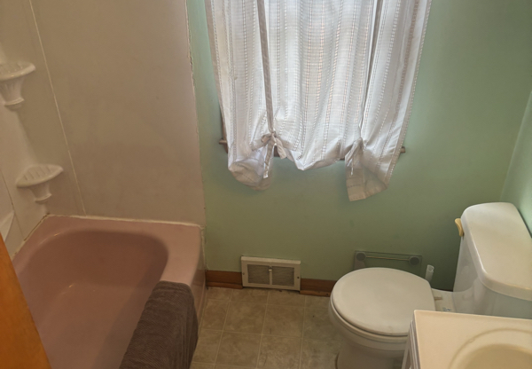 3609 N 85 ST