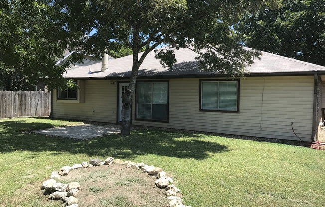3 beds, 2 baths, $1,795