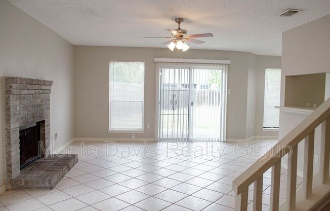 2630 Alcott Lane