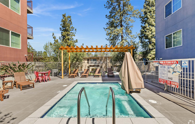 Apartments in Northridge, CA
