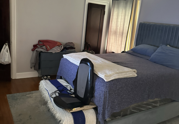 8328 S INGLESIDE AVE