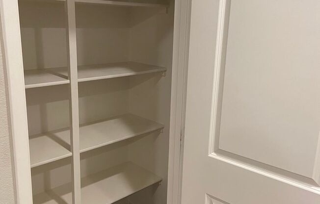 Model house 2 Bedroom  one loft in second floor, 2.5 bath Townhome in Fontana