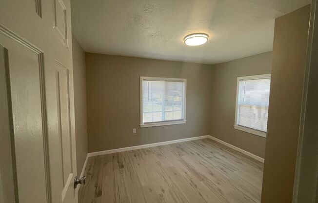 2 beds, 1 bath, 768 sqft, $1,550, Unit 9TH1255