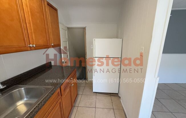 3 beds, 1 bath, $1,650