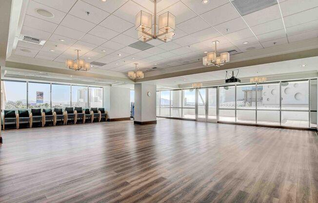 2 beds, 2 baths, $2,450, Unit # 2407