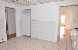 1 bed, 1 bath, 1,500 sqft, $2,700, Unit 2