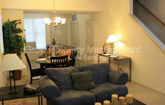745 S 13 ST