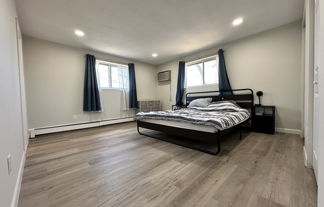 73 CHARLESBANK RD