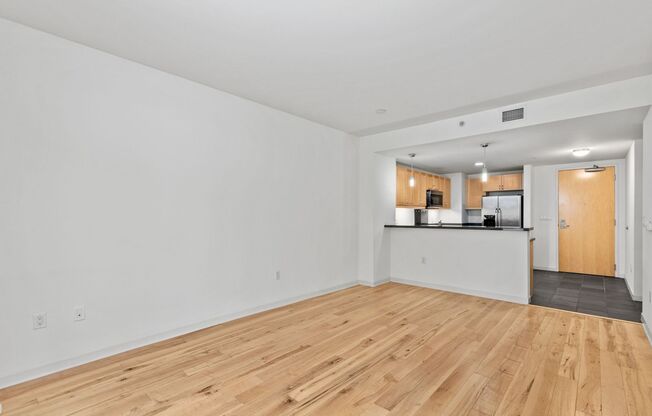Metrome - Ground floor with patio - 1 bedroom condo Downtown SD