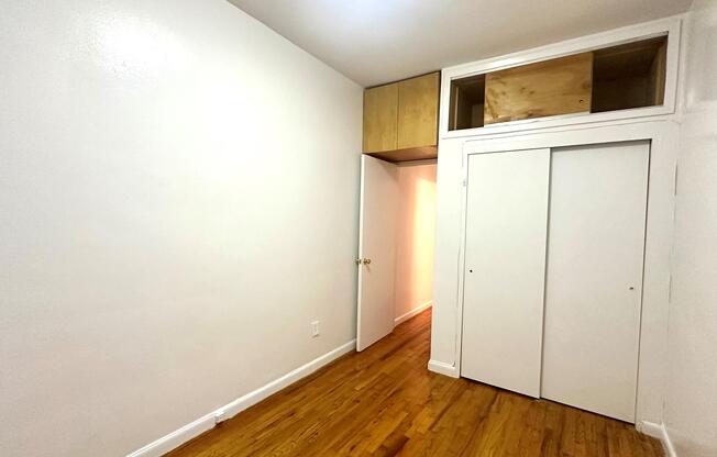 1 bed, 1 bath, $3,000, Unit 1A