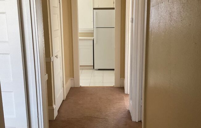 1 bed, 1 bath, 527 sqft, $1,800, Unit 180 9th St.