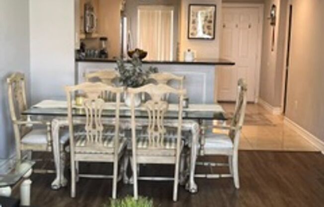 Meridian Furnished 2 Bed | 2 Bath Condo with Sphere View and Linq View (NV Energy/SW Gas/Internet Included)