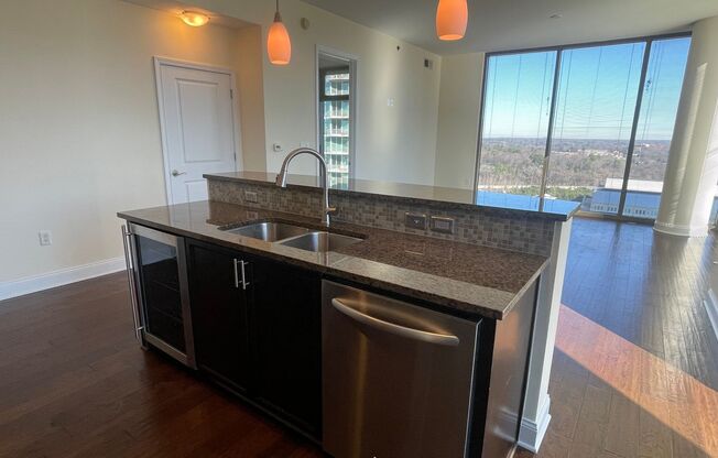 2 beds, 2.5 baths, $3,395