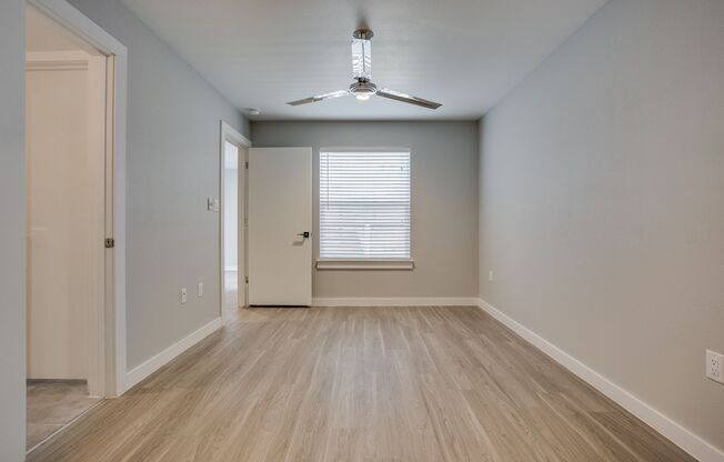 1 bed, 1 bath, 682 sqft, $1,444, Unit 112