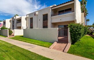1 bed, 1 bath, 727 sqft, $1,425, Unit Q109