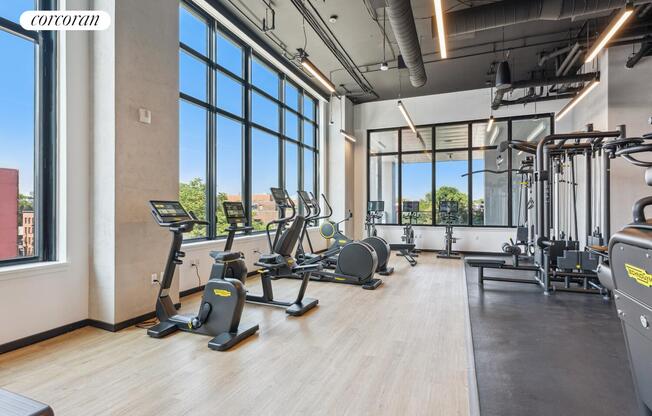 3 beds, 2 baths, $10,075, Unit 1601