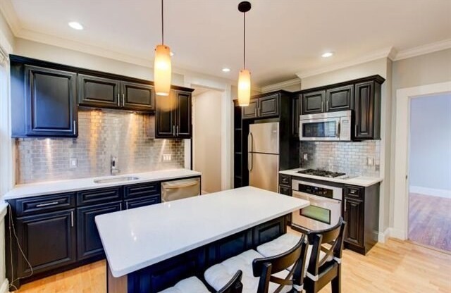 785 DORCHESTER AVE