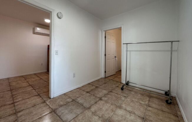 1496 Belle St.