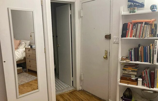 Studio, 1 bath, $2,450, Unit GF