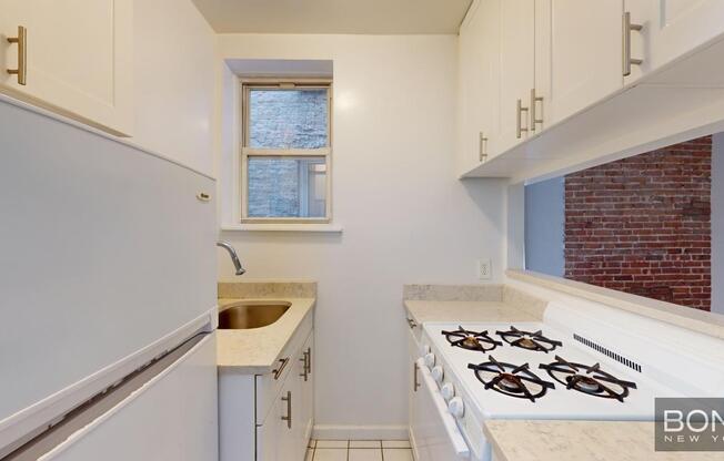 1 bed, 1 bath, $3,100, Unit 3D