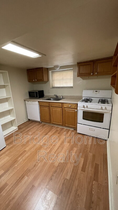 3141 BEECHWOOD BLVD