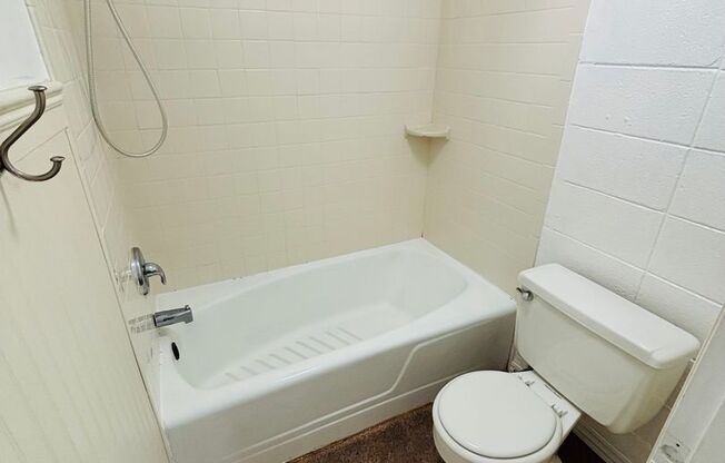 2 Bedroom 1 Bath Condo-