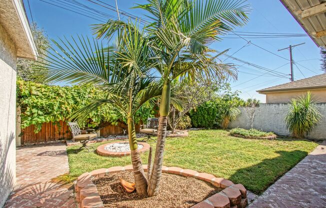 PARTIALLY REMODELED, SPACIOUS & BRIGHT, 4BR2BA HOME IN QUIET RESIDENTIAL NEIGHBORHOOD CLOSE TO SCHOOLS, PARKS, EASY FREEWAY ACCESS & 5 MINS TO BEACH!