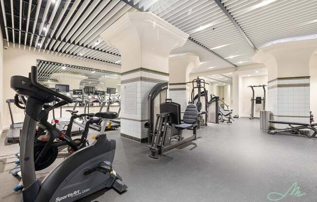 1 bed, 1 bath, $4,100, Unit 11C