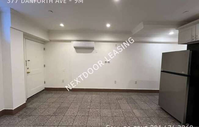 377 DANFORTH AVE