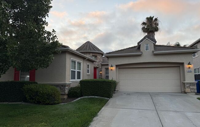 10185 Porto Moniz Way - Elk Grove 95757
