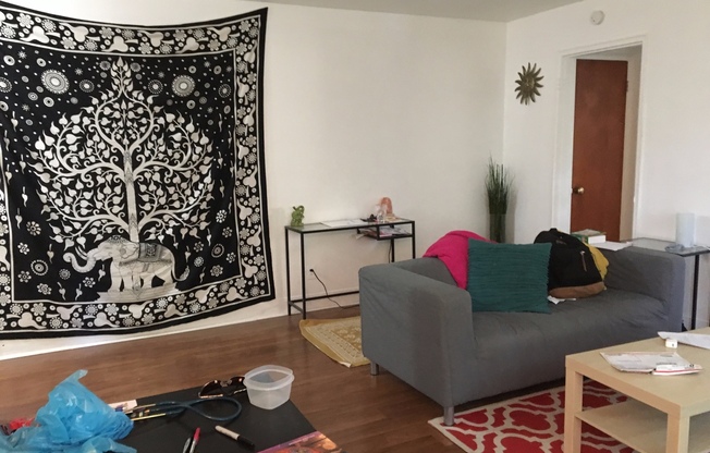 1 bed, 1 bath, $1,195, Unit 17