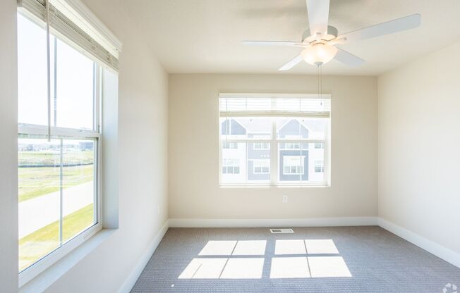 2 beds, 2.5 baths, 1,160 sqft, $1,650, Unit 3227 NW Chapel LN