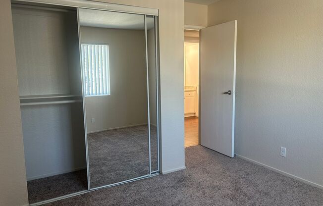 2 beds, 1 bath, 875 sqft, $2,450, Unit 646